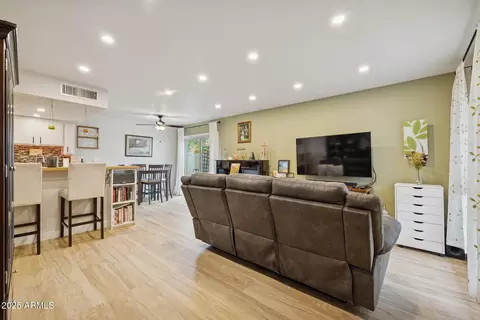 Living - 4801 Euclid Ave #2, Phoenix, AZ 85044 photo 1 of 3