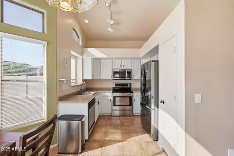 Kitchen - 11535 E Persimmon Ave, Mesa, AZ 85212 photo 1 of 4