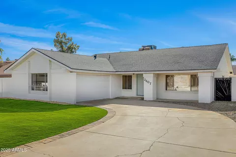 2607 E Corrine Dr, Phoenix, AZ 85032