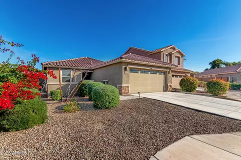Exterior - 6323 S 34th Dr, Phoenix, AZ 85041 photo 3 of 7