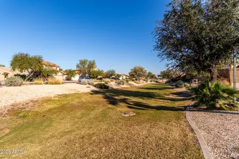 6727 S 35th Dr, Phoenix, AZ 85041 photo 38