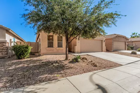 6727 S 35th Dr, Phoenix, AZ 85041 photo 2