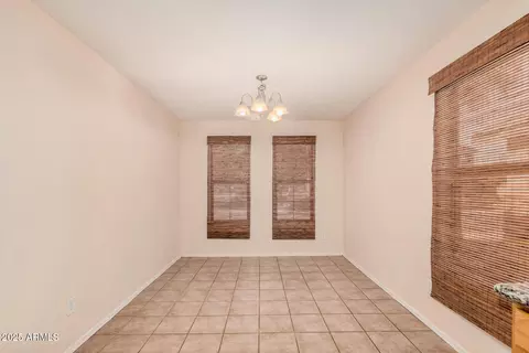 6727 S 35th Dr, Phoenix, AZ 85041 photo 8