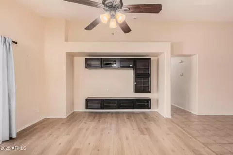 6727 S 35th Dr, Phoenix, AZ 85041 photo 4