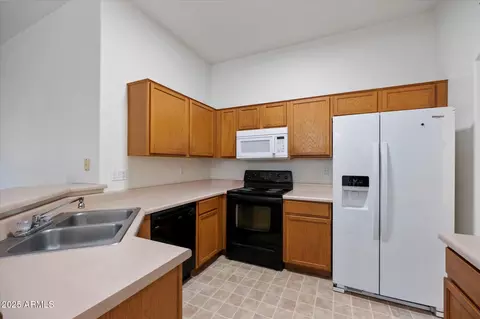8810 E Colby Cir, Mesa, AZ 85207 photo 13