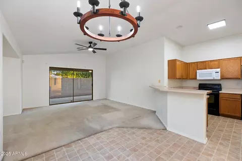 8810 E Colby Cir, Mesa, AZ 85207 photo 12