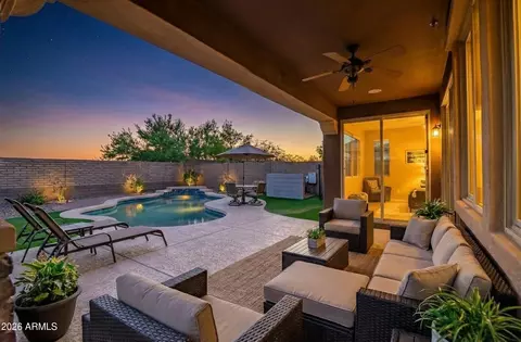 12687 W Caraveo Pl, Peoria, AZ 85383