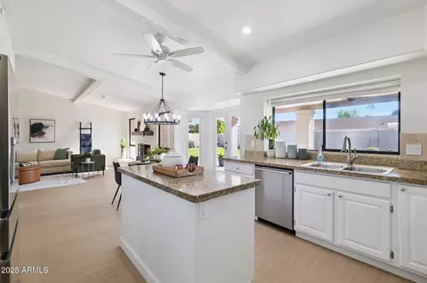 15 E Kathleen Rd, Phoenix, AZ 85022 photo 13
