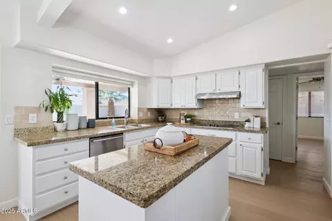 15 E Kathleen Rd, Phoenix, AZ 85022 photo 11