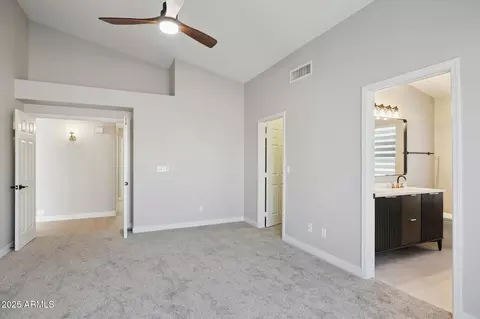 4426 E Thistle Landing Dr, Phoenix, AZ 85044 photo 16