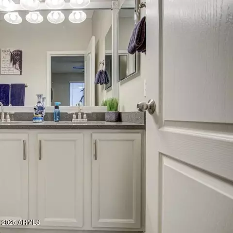 Bath - 3677 E Park Ave, Gilbert, AZ 85234 photo 6 of 6