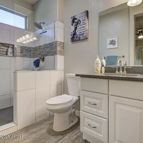 Bath - 3677 E Park Ave, Gilbert, AZ 85234 photo 2 of 6