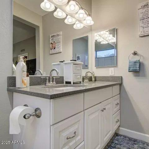 Bath - 3677 E Park Ave, Gilbert, AZ 85234 photo 3 of 6