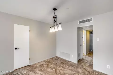 Dining - 146 E Coronado Rd #40, Phoenix, AZ 85004 photo 1 of 1