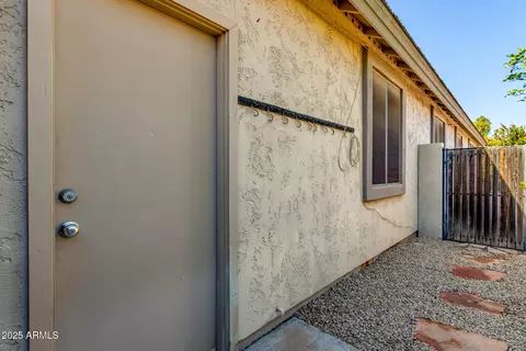 Exterior - 2432 E Darrel Rd, Phoenix, AZ 85042 photo 10 of 10