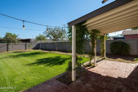 Exterior - 1309 S 1st Ave, Phoenix, AZ 85003 photo 2 of 7