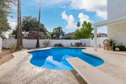 Exterior - 1118 Encinas Ave, Gilbert, AZ 85234 photo 4 of 8