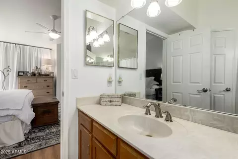 Bath - 1118 Encinas Ave, Gilbert, AZ 85234 photo 5 of 5