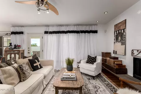 Living - 1118 Encinas Ave, Gilbert, AZ 85234 photo 5 of 7