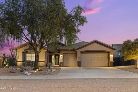 5009 W Magellan Dr, New River, AZ 85087