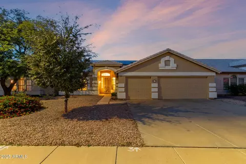 Exterior - 278 E Sagebrush St, Gilbert, AZ 85296 photo 5 of 14