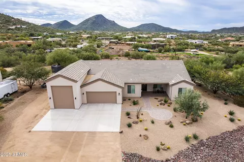 2049 E Gaffney Rd, New River, AZ 85087