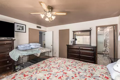 Bedroom - 6813 N 29th Ave, Phoenix, AZ 85017 photo 3 of 6