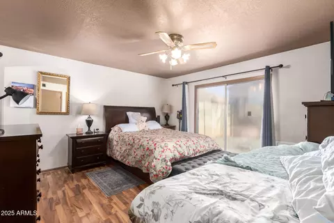 Bedroom - 6813 N 29th Ave, Phoenix, AZ 85017 photo 1 of 6
