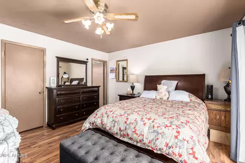 Bedroom - 6813 N 29th Ave, Phoenix, AZ 85017 photo 2 of 6