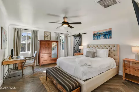 Bedroom - 1735 W Mitchell Dr, Phoenix, AZ 85015 photo 1 of 4