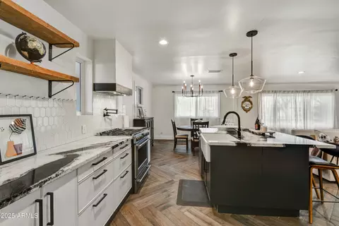 Kitchen - 1735 W Mitchell Dr, Phoenix, AZ 85015 photo 5 of 5