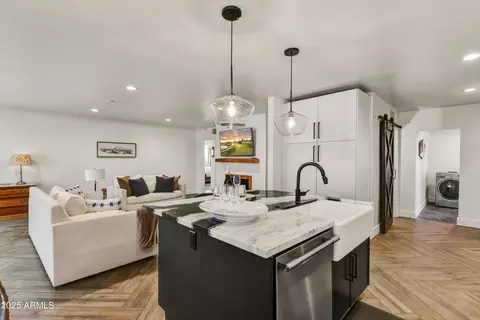 Kitchen - 1735 W Mitchell Dr, Phoenix, AZ 85015 photo 4 of 5