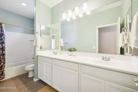 Bath - 4124 E Toledo St, Gilbert, AZ 85295 photo 3 of 3