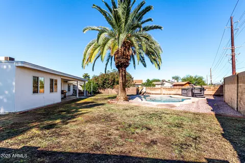 Exterior - 7552 Elena Cir, Mesa, AZ 85208 photo 5 of 6