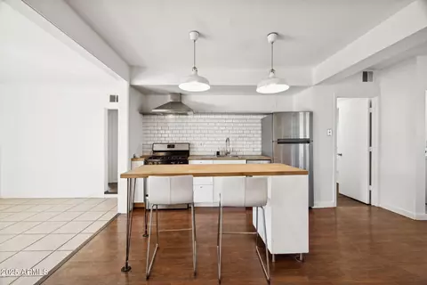 Kitchen - 1614 E Roma Ave, Phoenix, AZ 85016 photo 2 of 5