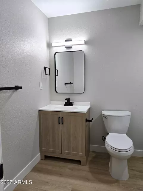Bath - 444 E 10th Ave, Mesa, AZ 85204 photo 3 of 4