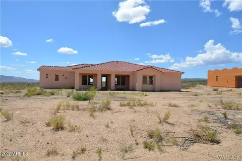 12372 E Old Mule Dr, Kingman, AZ 86401