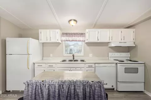 7918 E Jerome Ave, Mesa, AZ 85209 photo 8