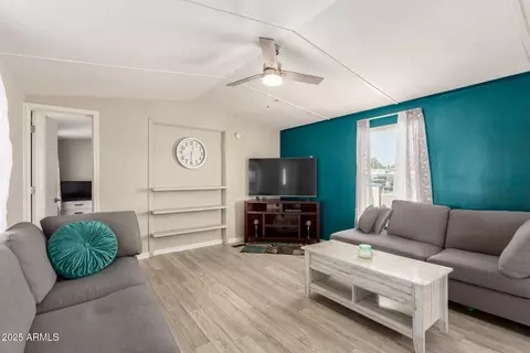 7918 E Jerome Ave, Mesa, AZ 85209
