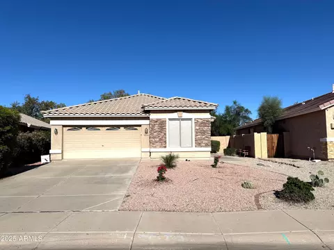 1017 S Hazel Ct, Gilbert, AZ 85296