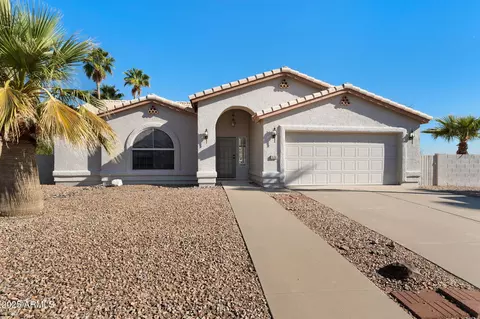 15391 S Saxon Rd, Arizona City, AZ 85123