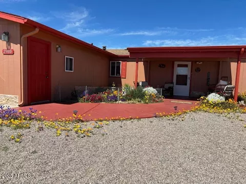 23300 W Mule Deer Ln #2, Congress, AZ 85332