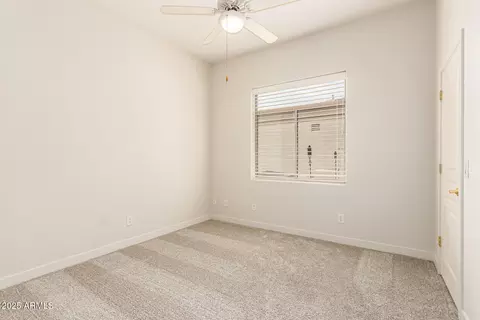 2031 E Valencia Dr, Phoenix, AZ 85042 photo 27