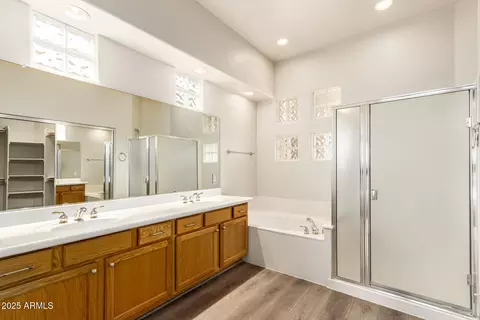 2031 E Valencia Dr, Phoenix, AZ 85042 photo 22