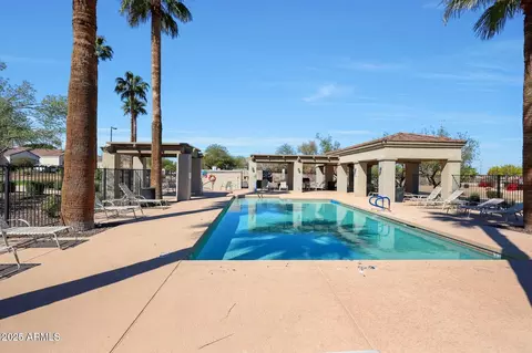 2031 E Valencia Dr, Phoenix, AZ 85042 photo 47