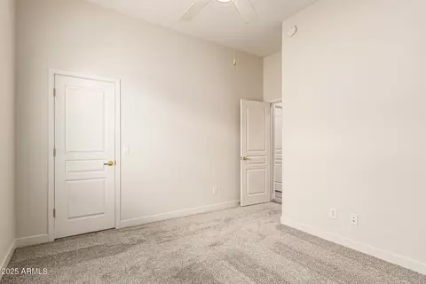 2031 E Valencia Dr, Phoenix, AZ 85042 photo 28