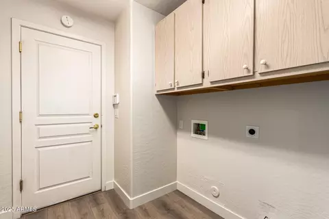 2031 E Valencia Dr, Phoenix, AZ 85042 photo 33
