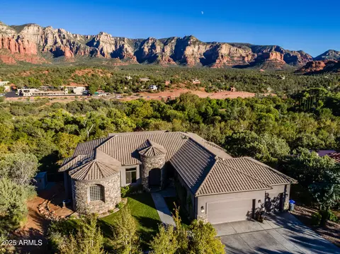 110 Sugarloaf Dr, Sedona, AZ 86336