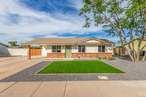 1006 W Grandview St, Mesa, AZ 85201