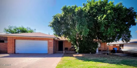 1829 W Fairmount Ave, Phoenix, AZ 85015